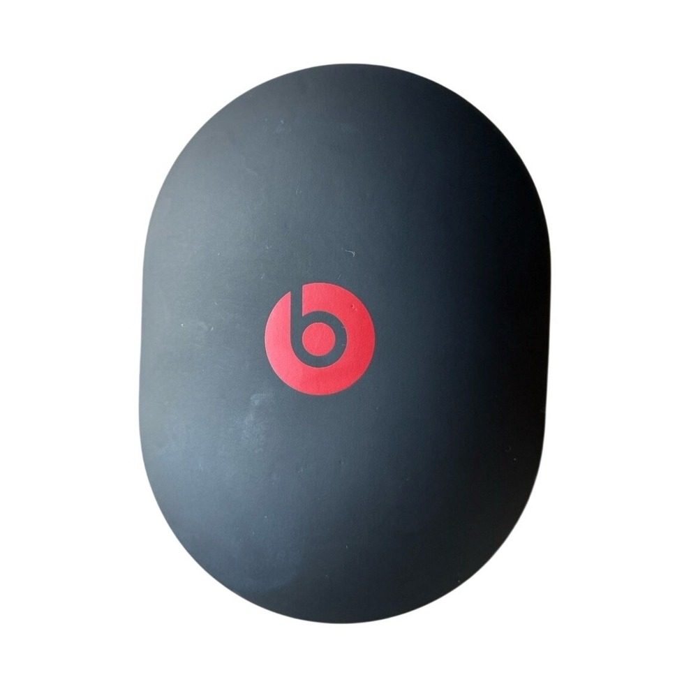 Beats by Dre Headphone Carrying Case Unisex OS Black Red Hardshell Travel Zip